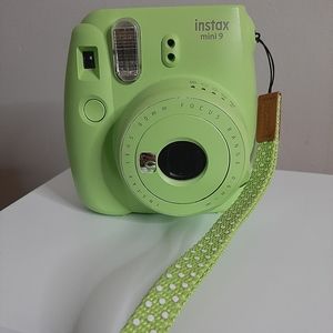 Fuji Instax Mini 9 Camera